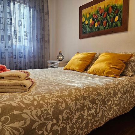 Casa Lantoxana Διαμέρισμα Χιχόν Εξωτερικό φωτογραφία
